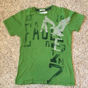 American Eagle men’s T-shirt